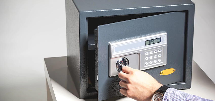 Jewelry Safe Unlocking Service in Tracy, California