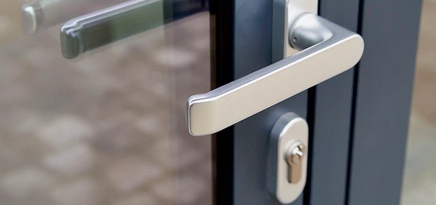 Broken Door Lock Cylinder Repair in Tracy, California