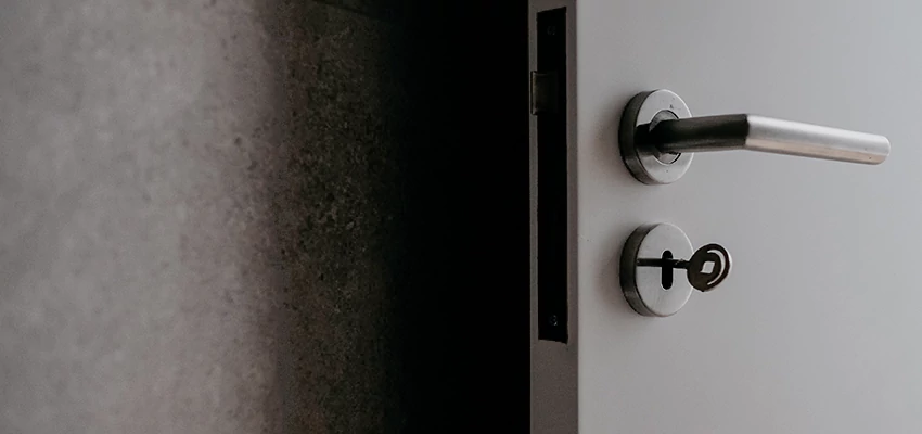 Front Door Handle Repair And Installation in Tracy, CA